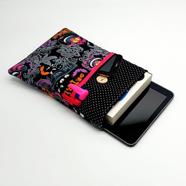 Funda libro gato de alicia en el país de las maravillas 2